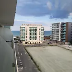 Seaside Mamaia Nord D10 Cu La Mare Năvodari